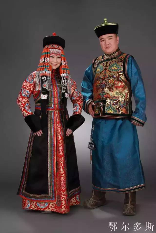 民俗 |内蒙古蒙古族28部落服饰美图、太美了